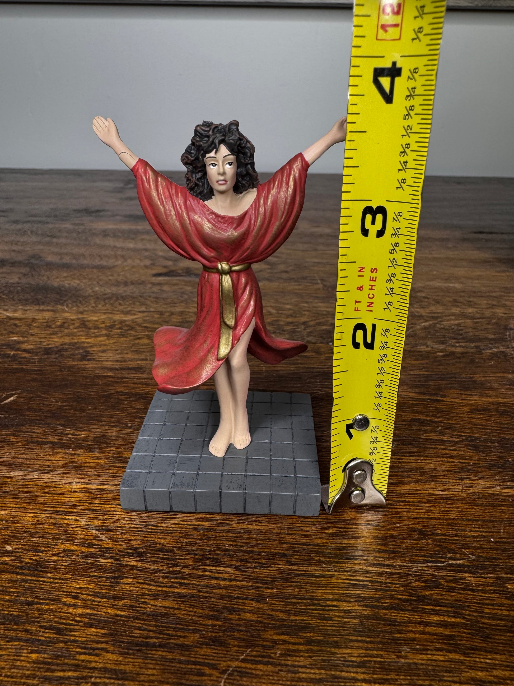 Retired Dept 56 Ghostbusters Village Accessory "Dana Possessed" Figurine w/ Original Box *PLEASE READ FULL DESCRIPTION*