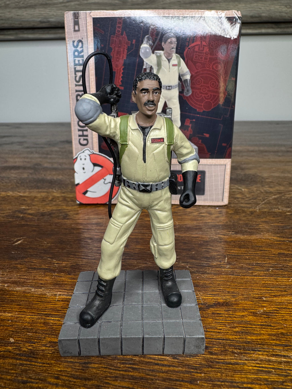 Retired Dept 56 Ghostbusters Village Accessory "Winston Zeddemore" Figurine w/ Original Box