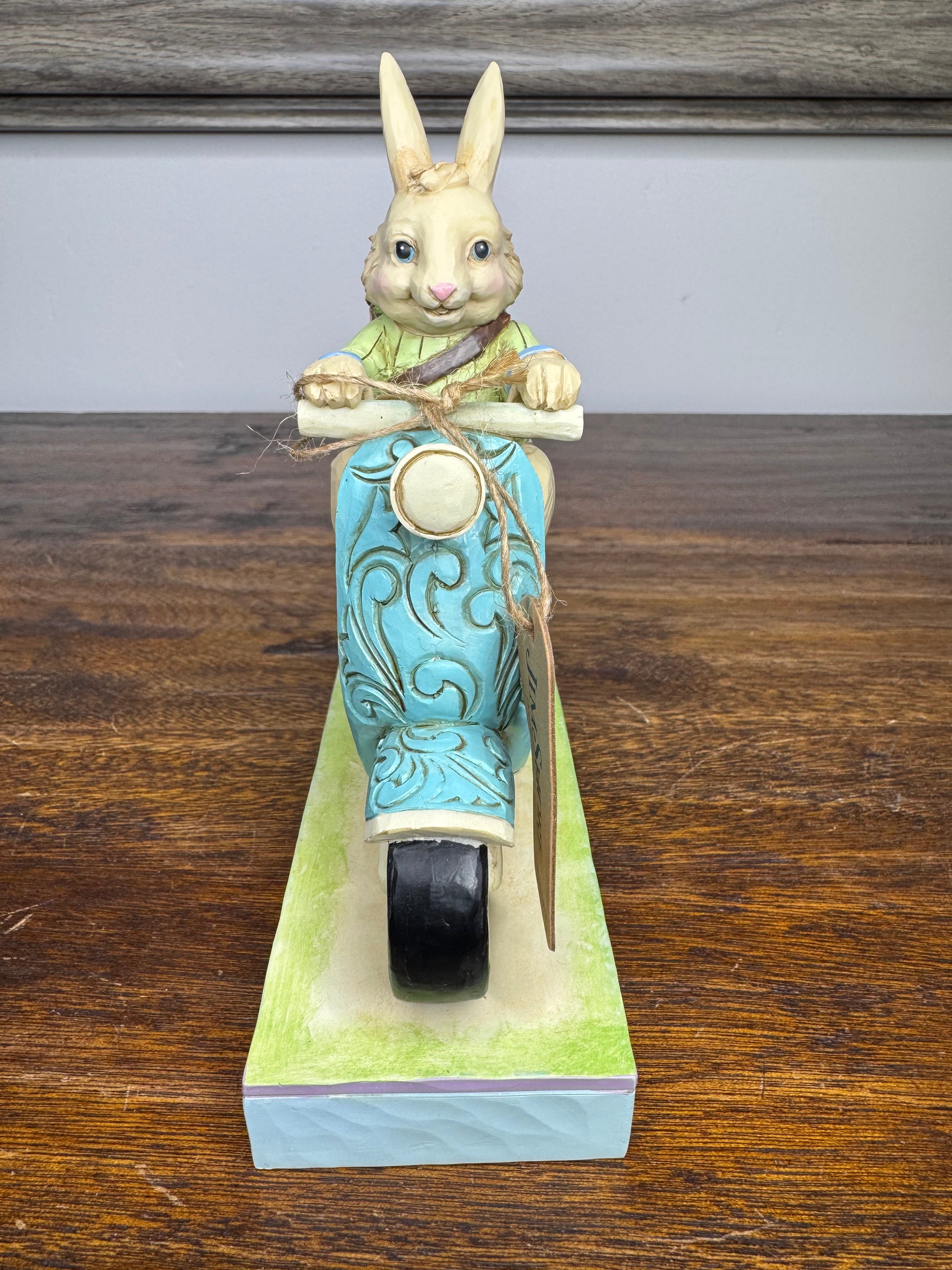 NIB Jim Shore Heartwood Creek "Scooting Towards Easter" Figurine