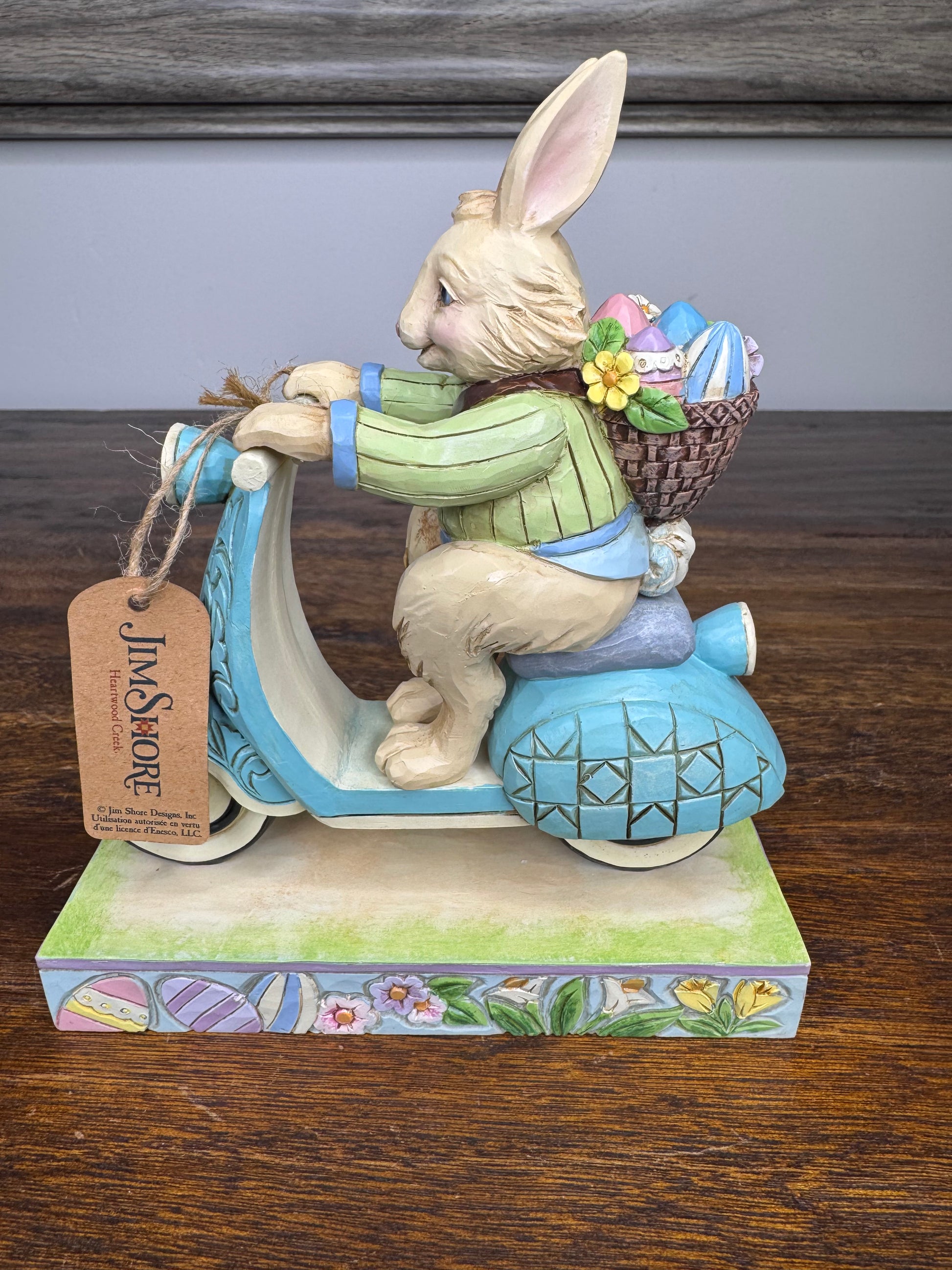 NIB Jim Shore Heartwood Creek "Scooting Towards Easter" Figurine