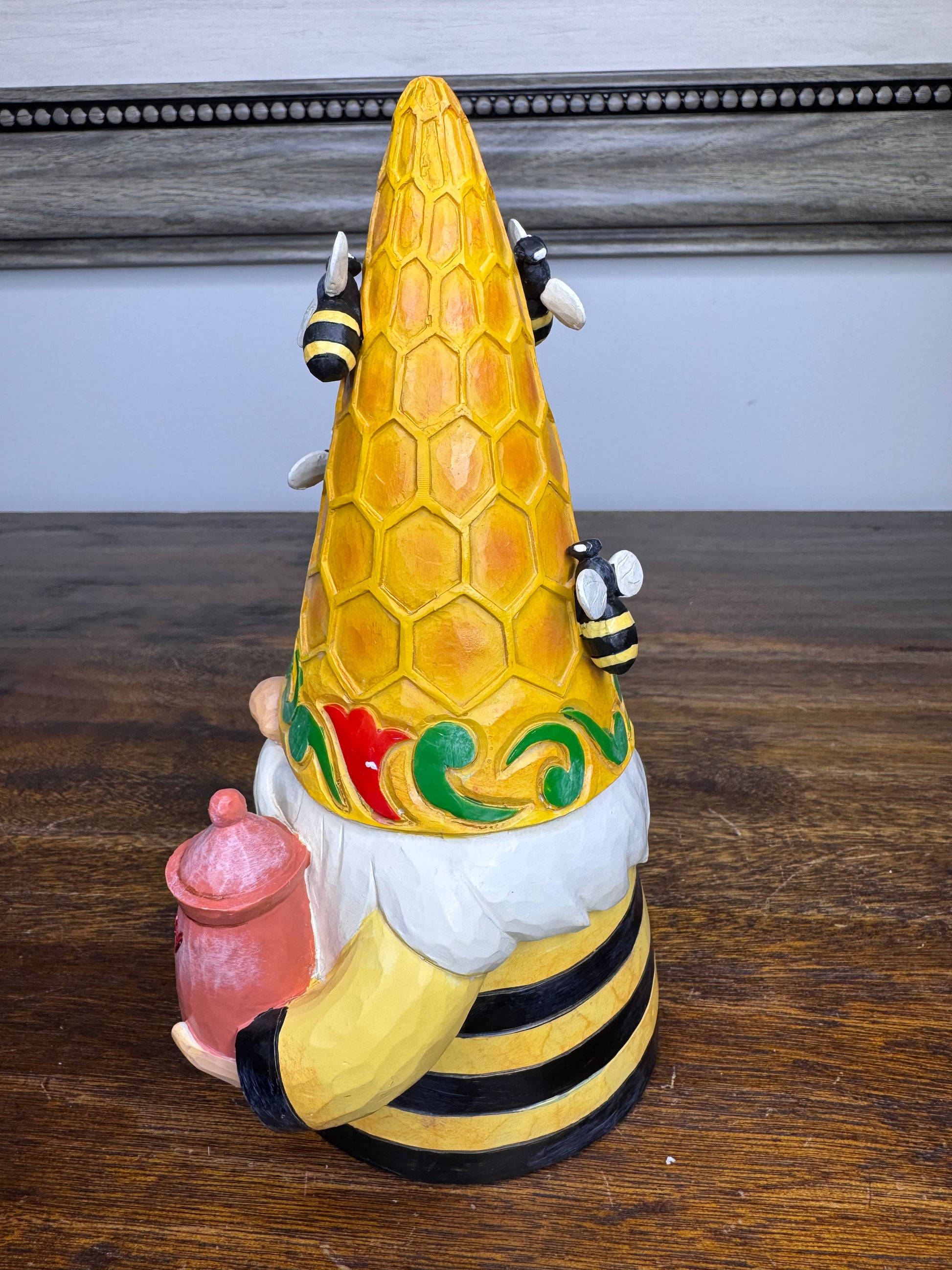 NIB Jim Shore Heartwood Creek "Bee-ing Cute" Gnome