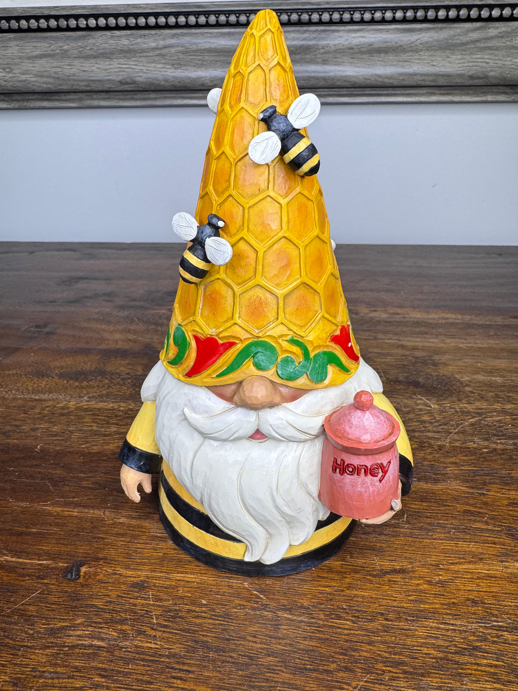 NIB Jim Shore Heartwood Creek "Bee-ing Cute" Gnome