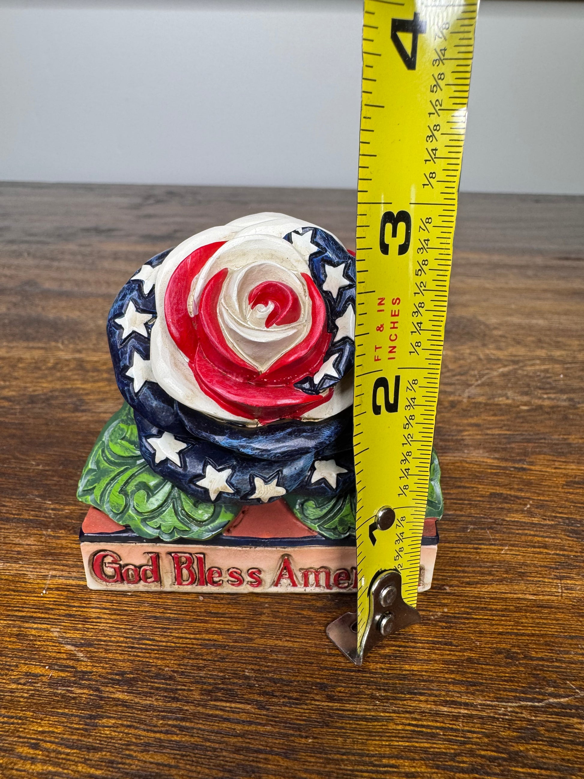 NIB Jim Shore Heartwood Creek Patriotic  "God Bless America" Mini Rose Figurine