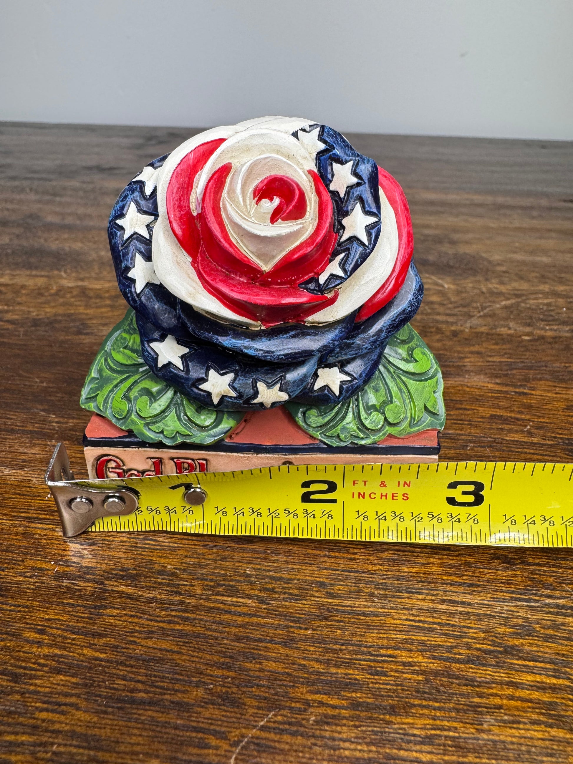 NIB Jim Shore Heartwood Creek Patriotic  "God Bless America" Mini Rose Figurine