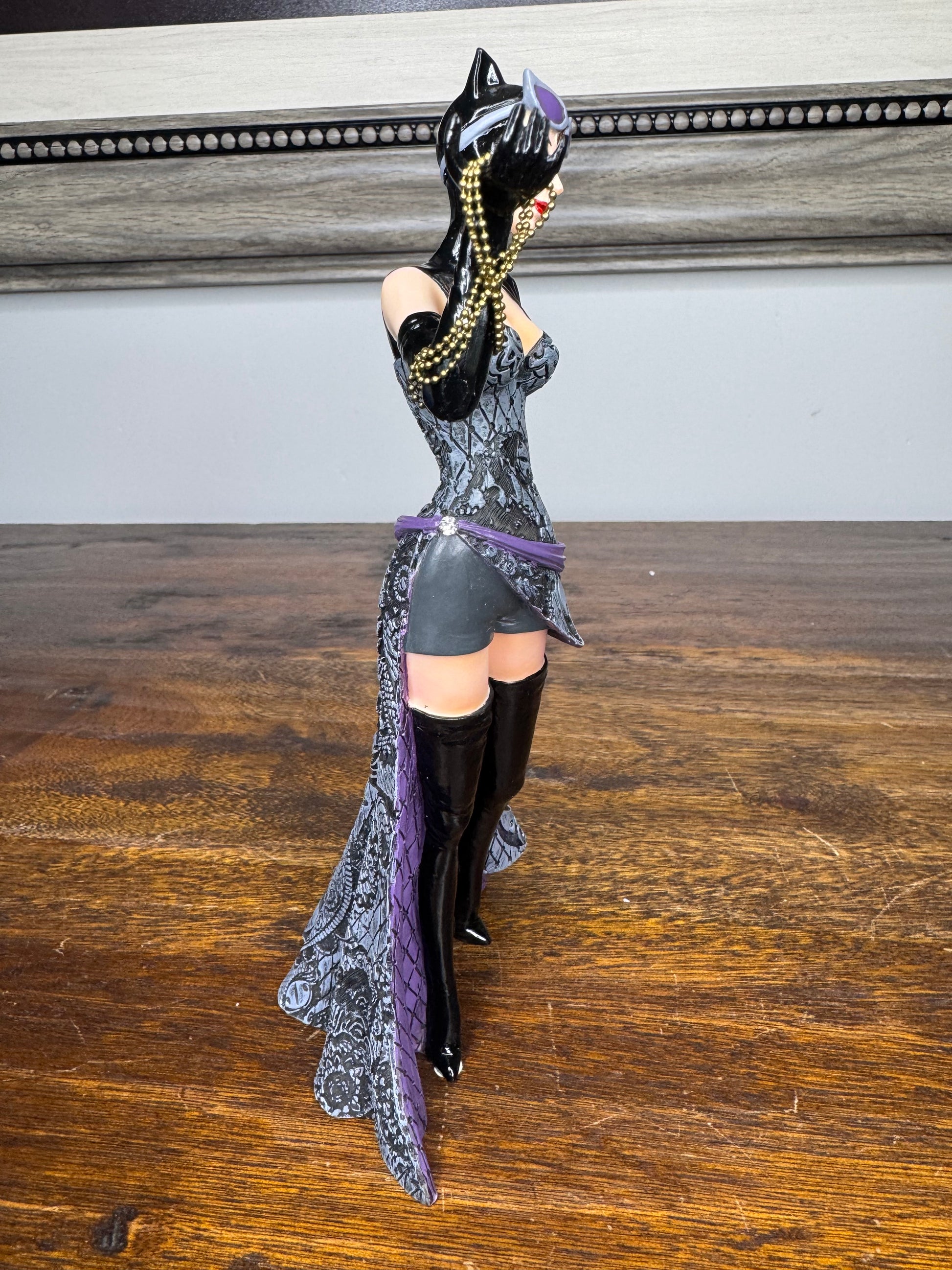 NIB Catwoman Couture de Force Figurine Studio Brands Warner Bros DC Comics