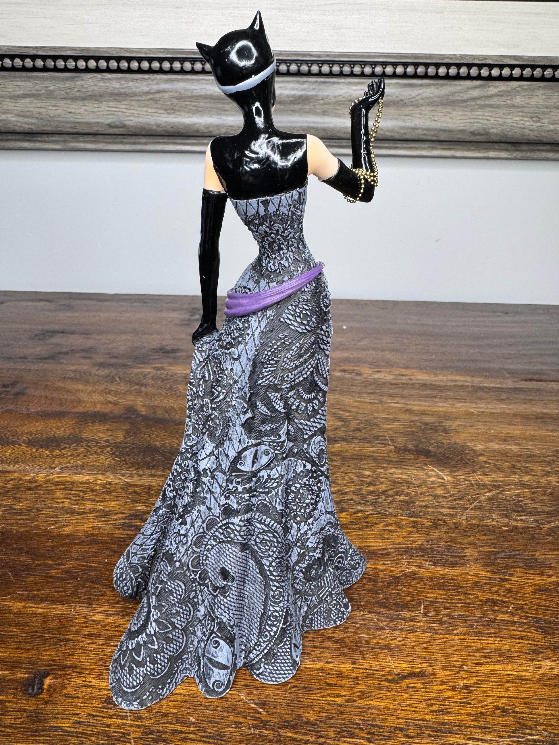 NIB Catwoman Couture de Force Figurine Studio Brands Warner Bros DC Comics