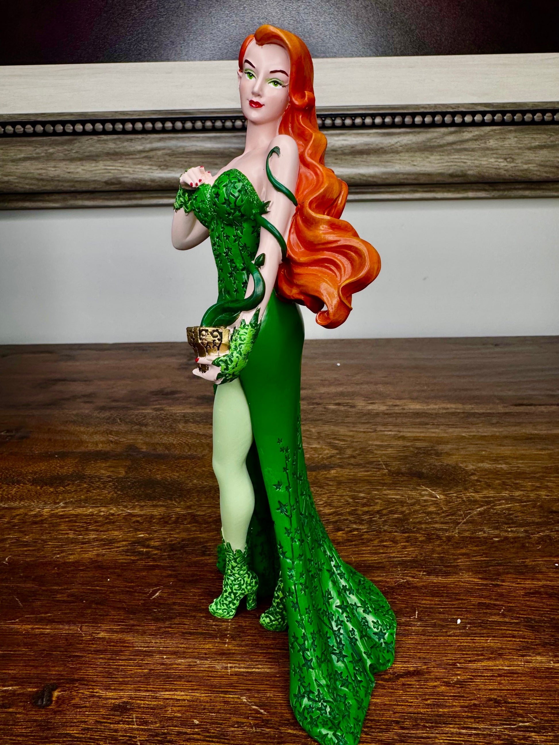 Poison Ivy Couture de Force Figurine Studio Brands DC Comics, NIB