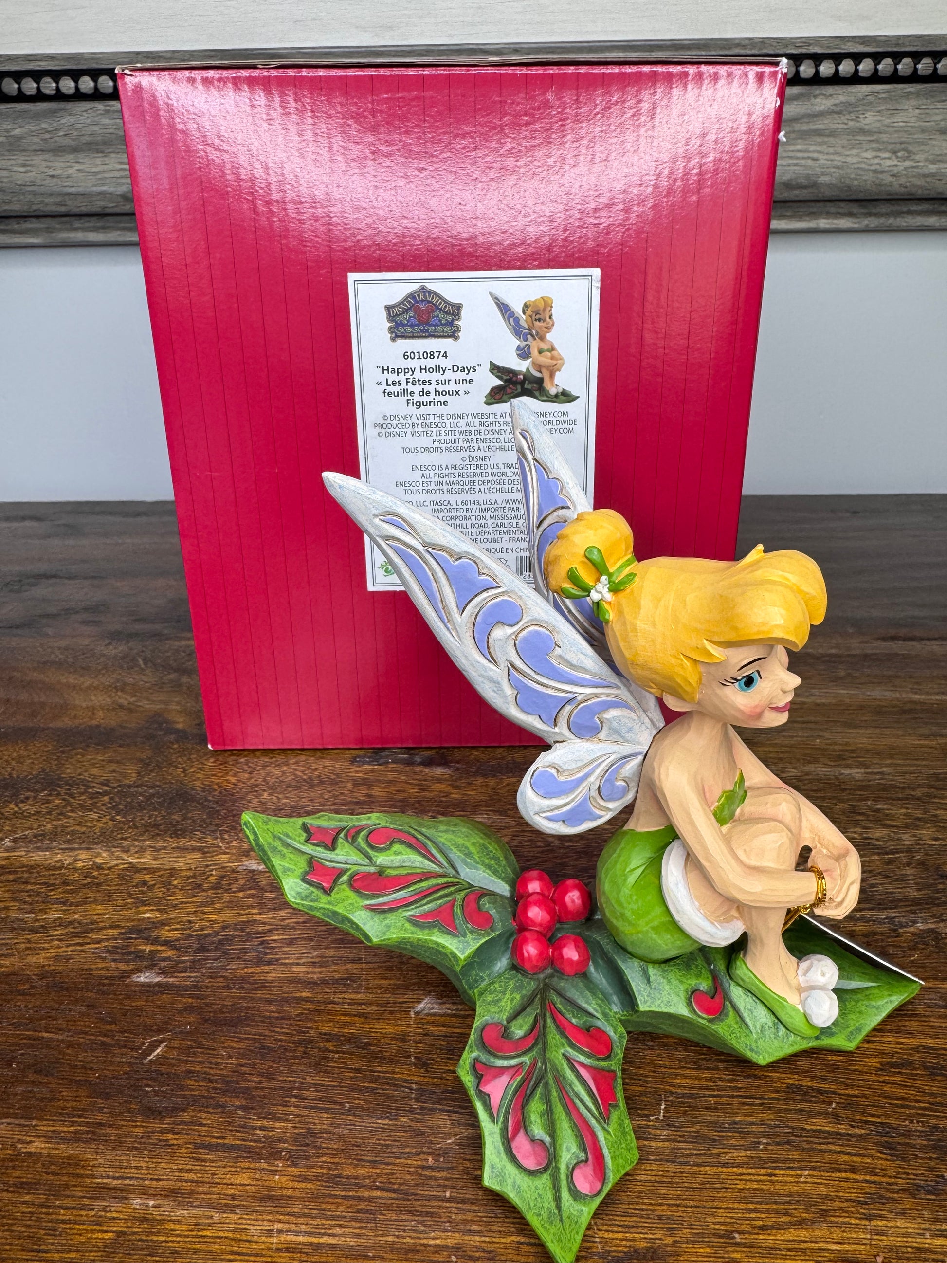 NIB Disney Traditions Tinkerbell  "Happy-Holly Days" Figurine