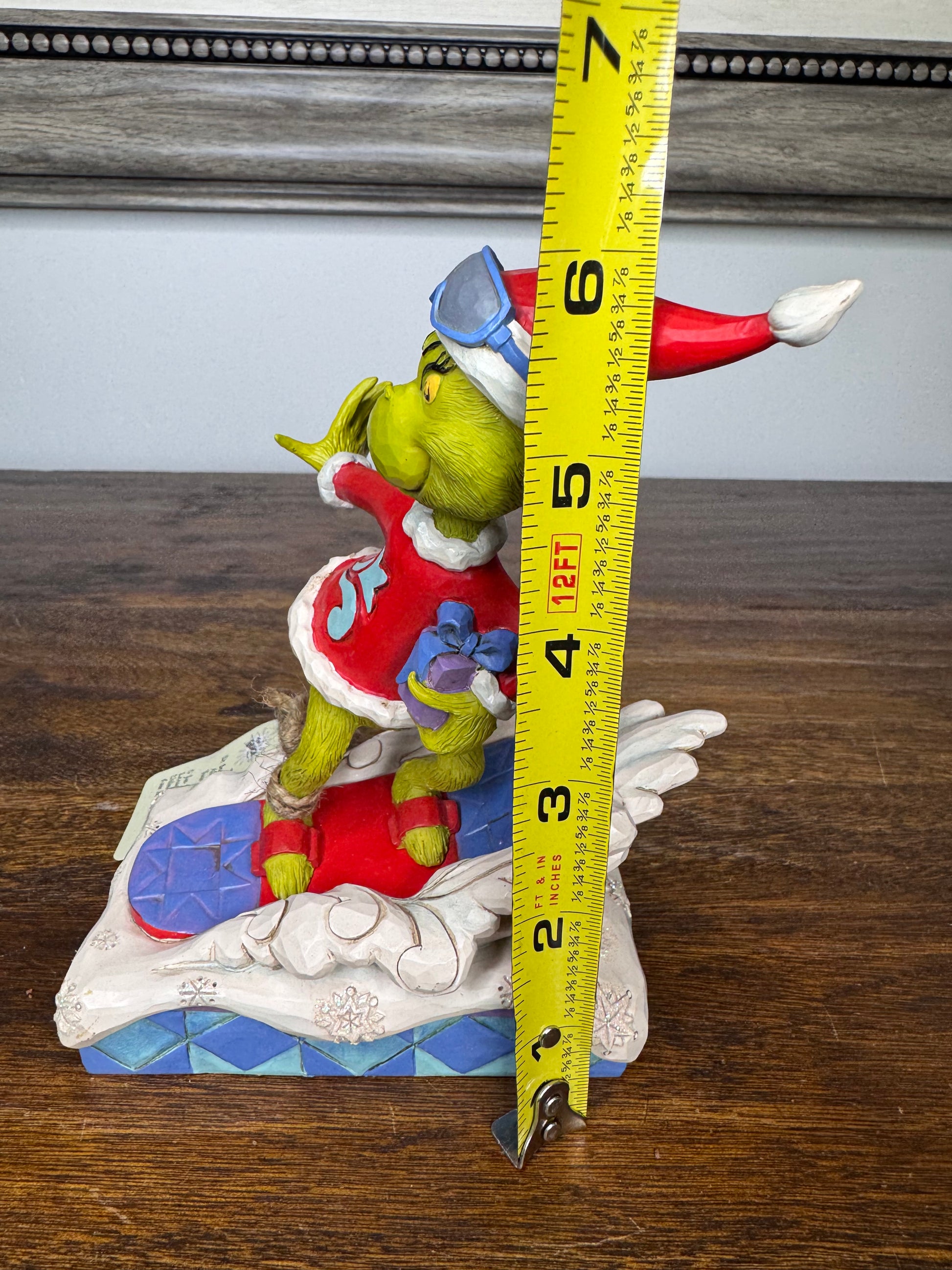 NIB Jim Shore Dr Seuss Snowboarding Grinch Figurine