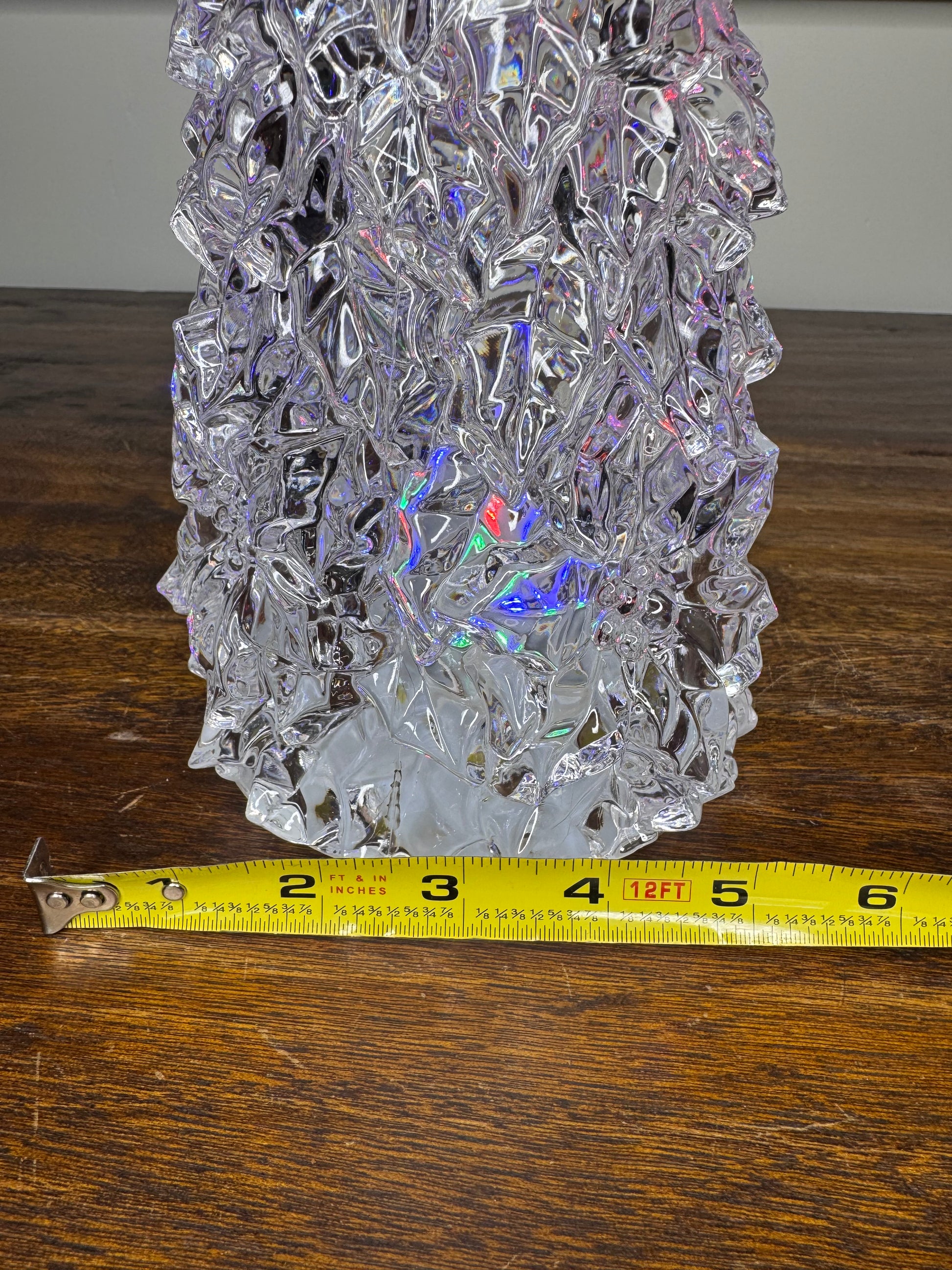 NIB Enesco Facets Light Up Color Changing Tree