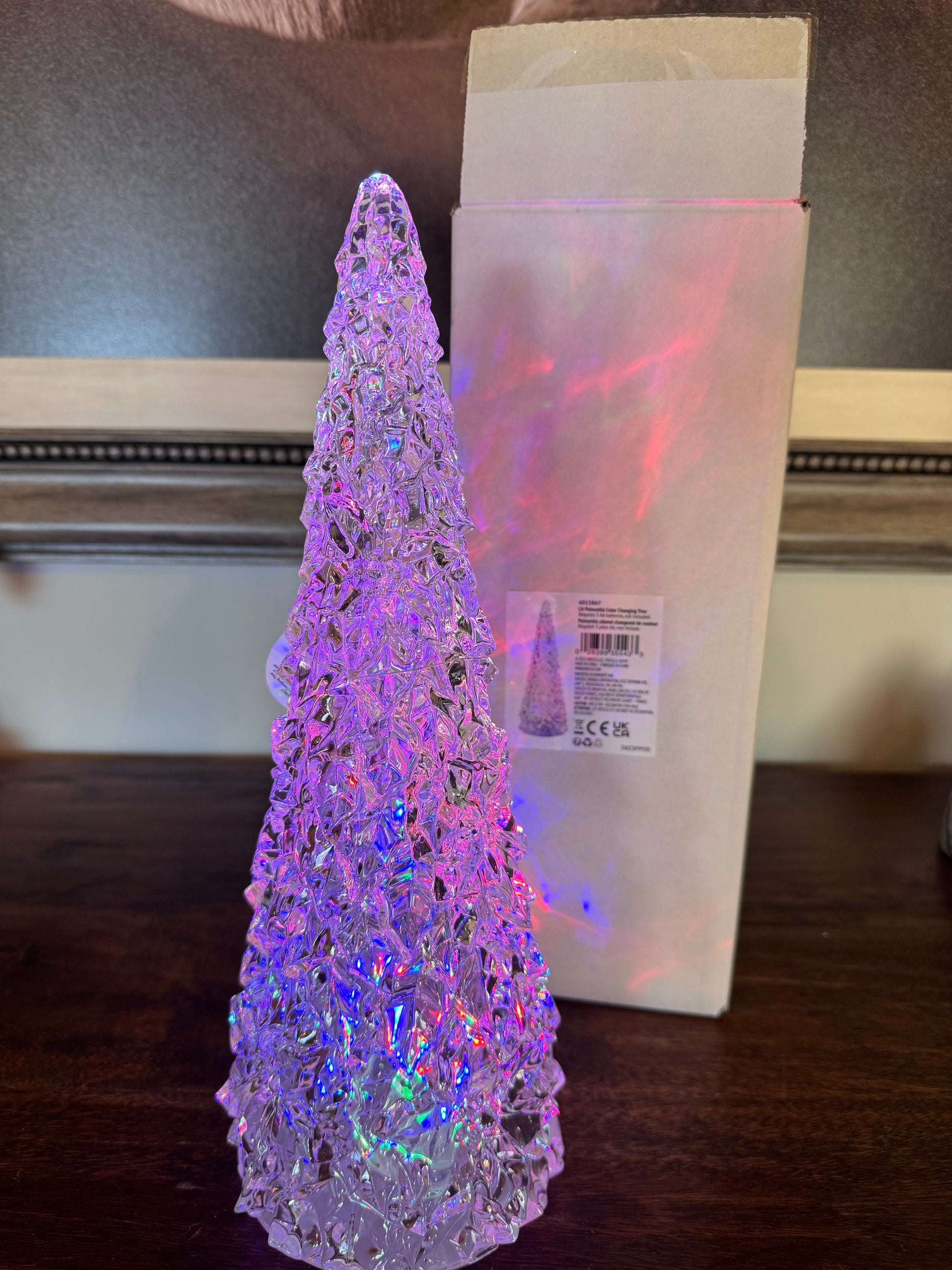 NIB Enesco Facets Light Up Color Changing Tree
