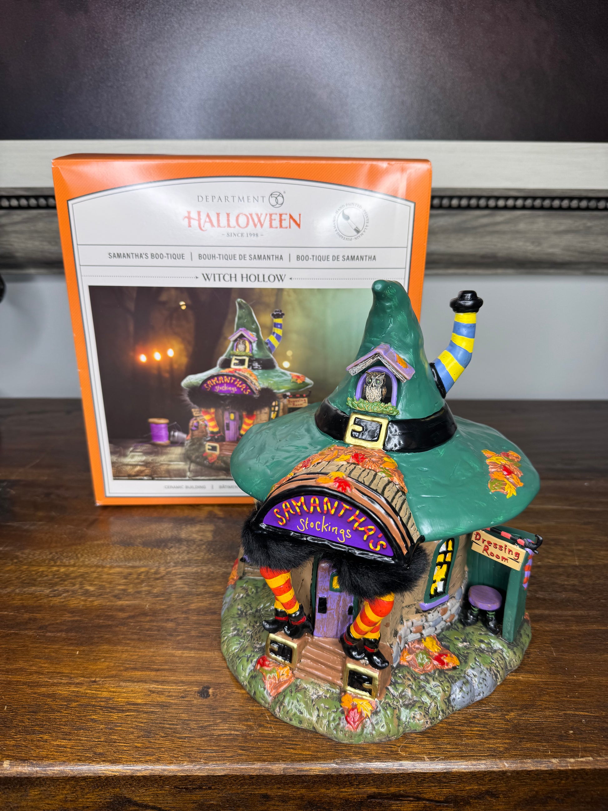 NIB Dept 56 Snow Village Halloween "Samatha's BOO-tique"