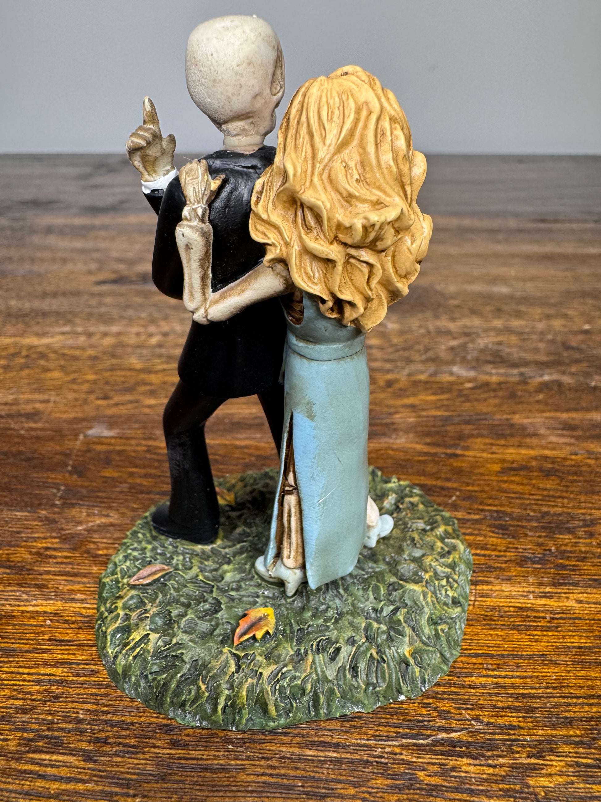 NIB Dept 56 Village Accessory "Bone, James Bone"