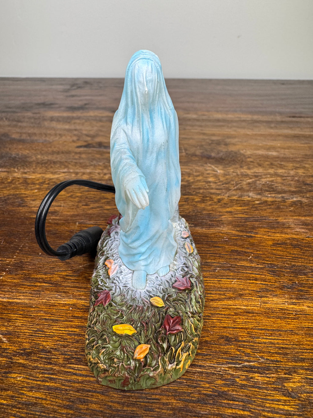 NIB Dept 56 Snow Village Accessory "Lit Graveyard Ghost" Figurine