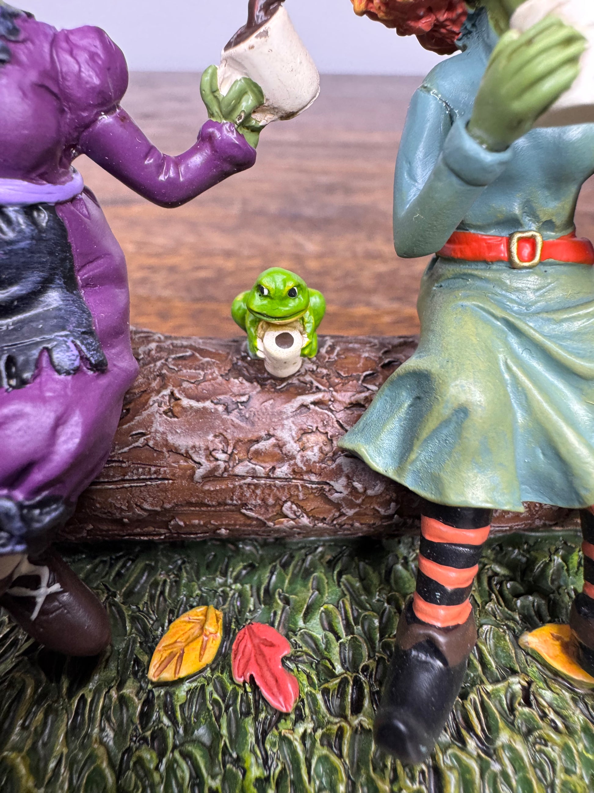 NIB Dept 56 Snow Village Halloween Accessory "Jitter Witches"