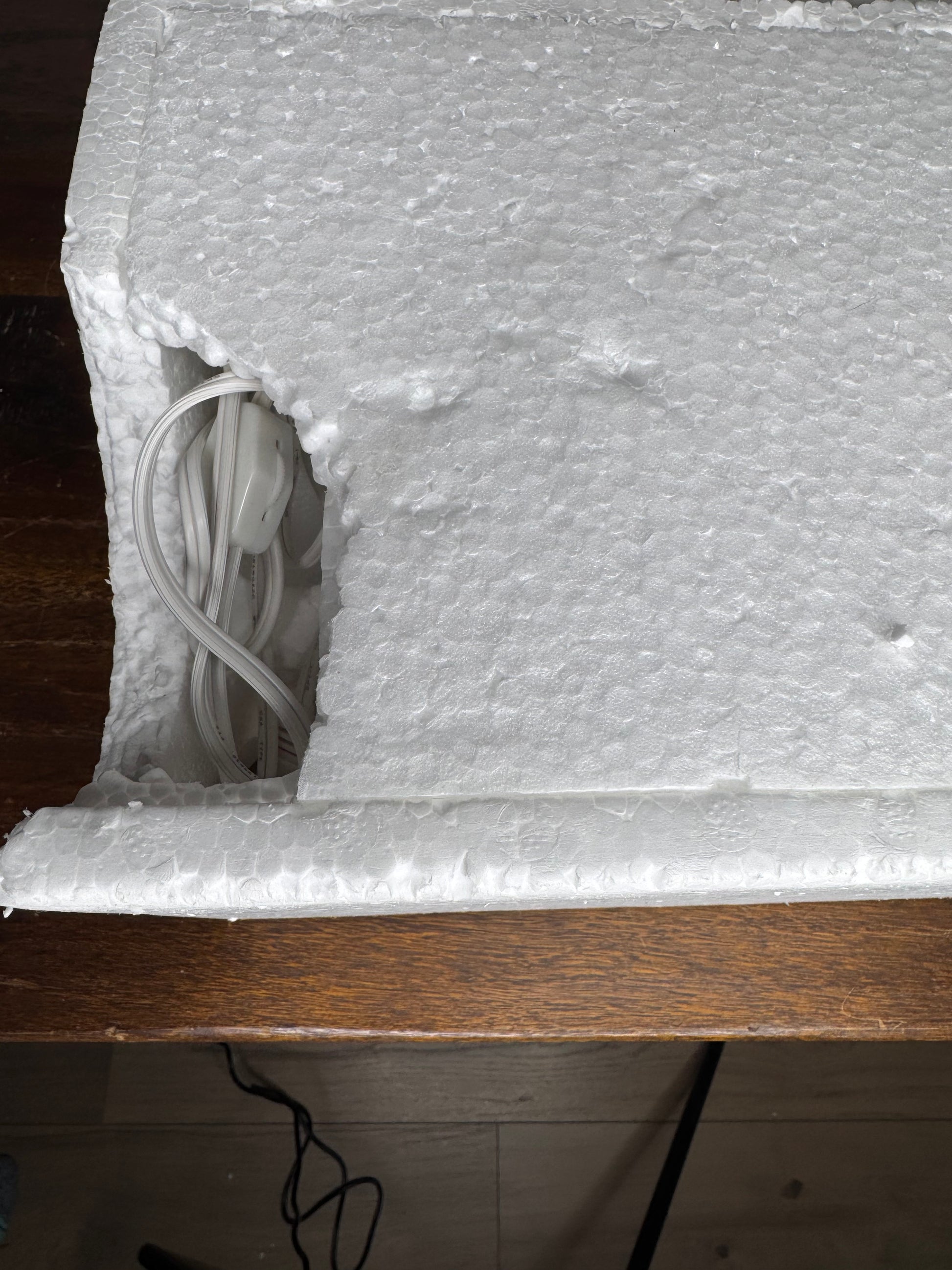 Retired Dept 56 North Pole Village "Santa's Workshop" w/ Original Box