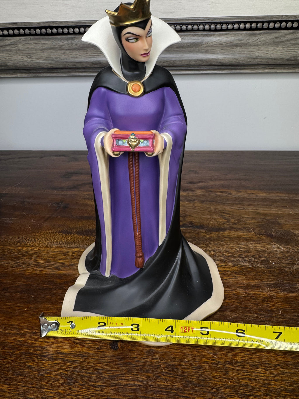 WDCC Evil Queen "Bring Back Her Heart" Figurine w/ Original Box and COA