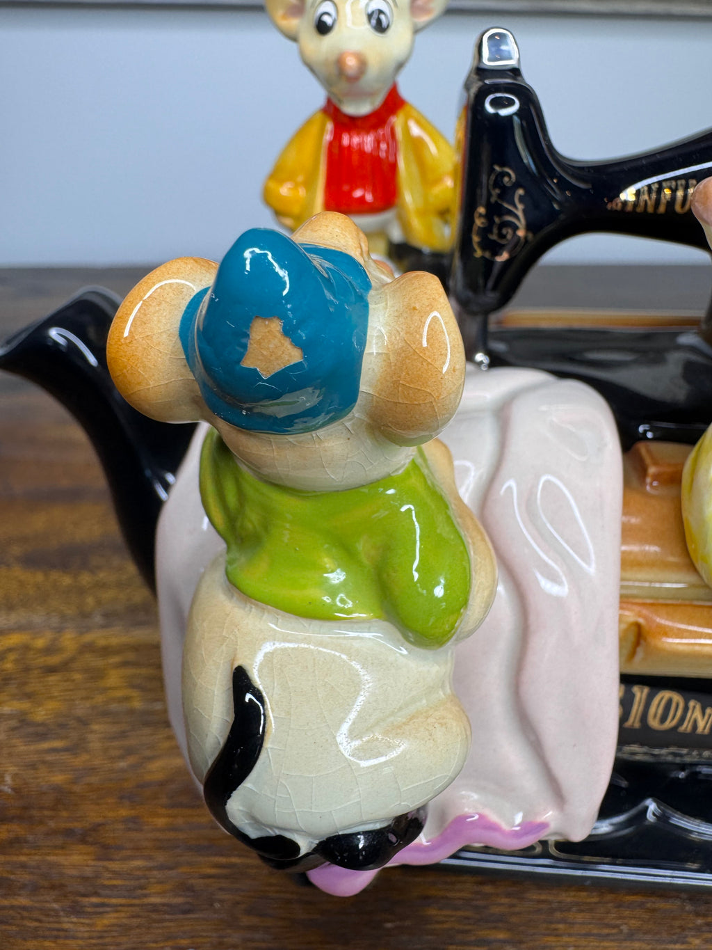 Vintage 1996 Paul carder Limited Edition Disney Cinderella Tea Pot w/ Original Box (No Styrofoam Insert)