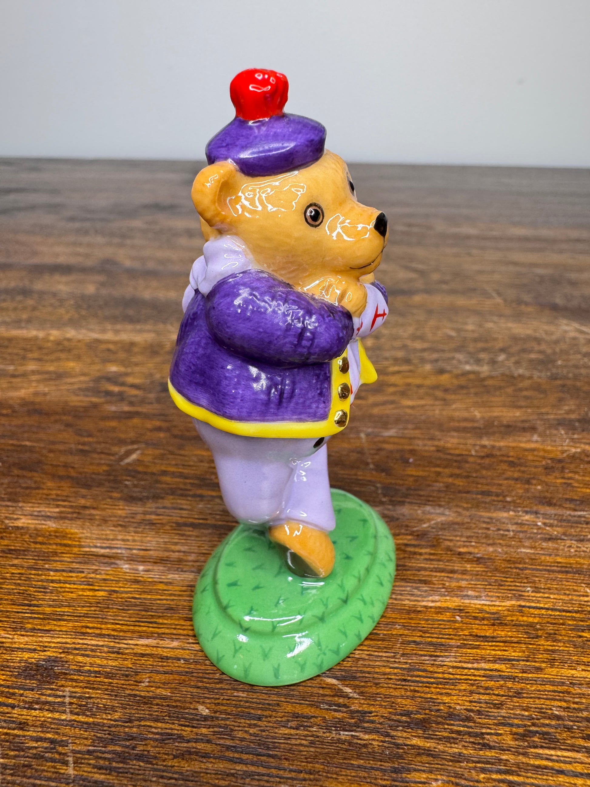 Rare Vintage 2006 Halcyon Days Teddy of the Year Figurine