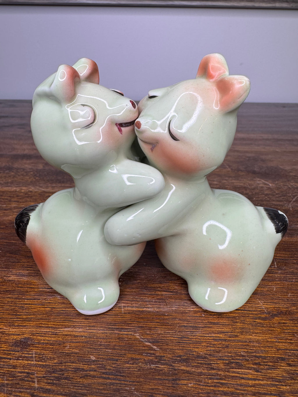 Vintage Van Tellingen Hugging Bunniess Salt and Pepper Shakers