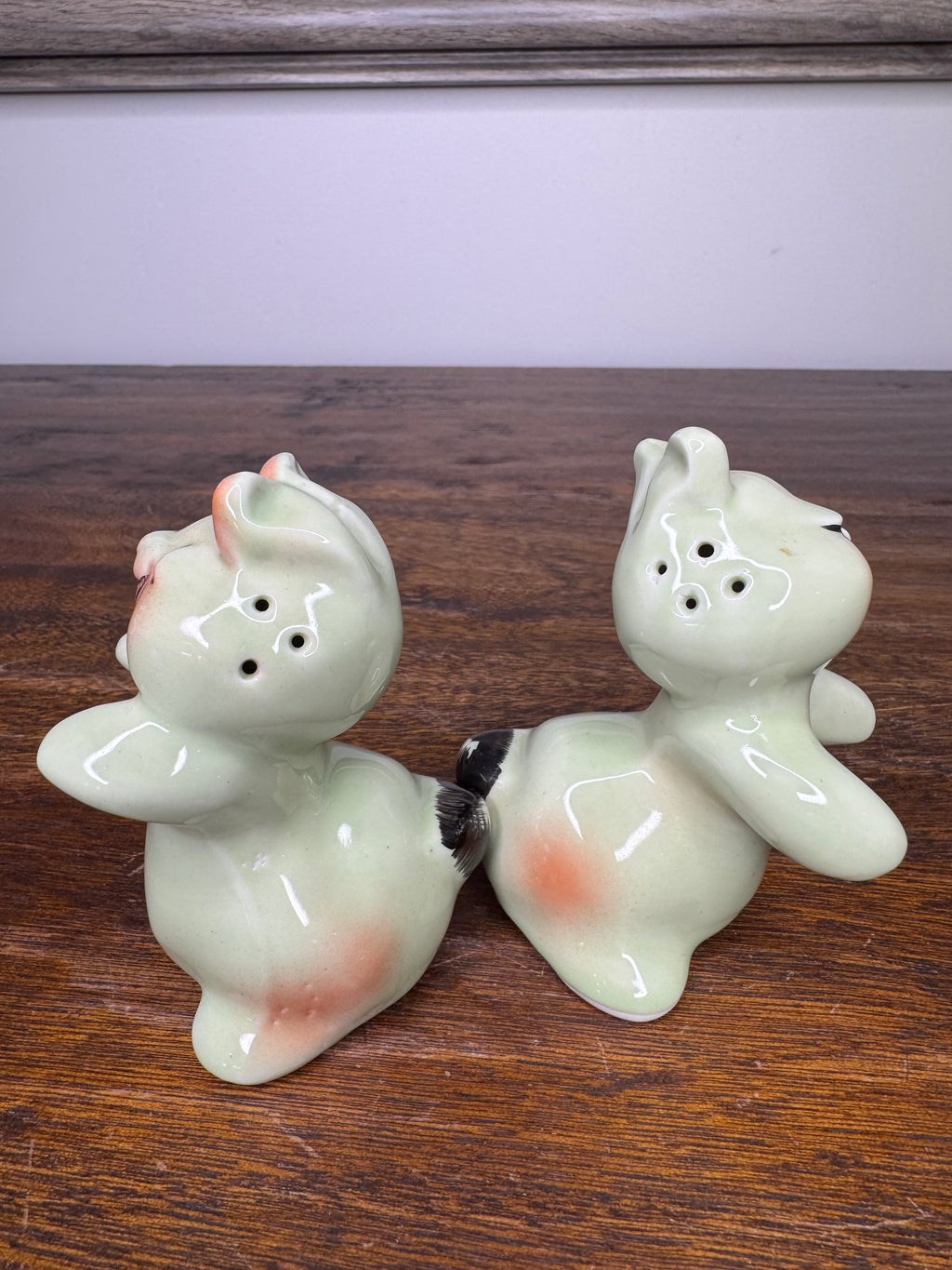 Vintage Van Tellingen Hugging Bunniess Salt and Pepper Shakers