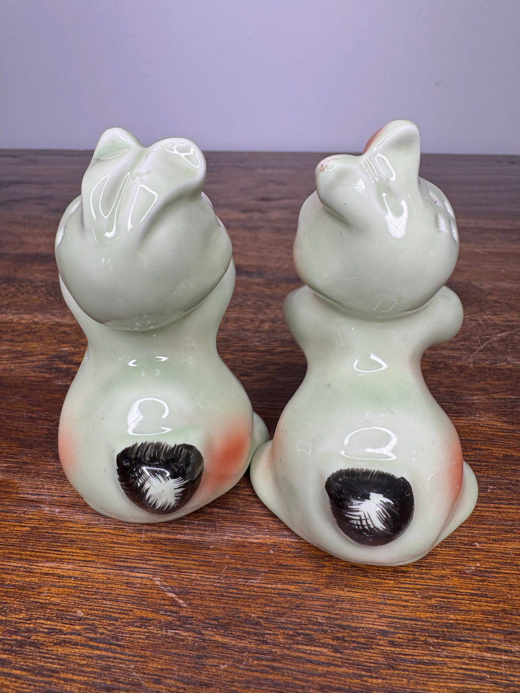 Vintage Van Tellingen Hugging Bunniess Salt and Pepper Shakers