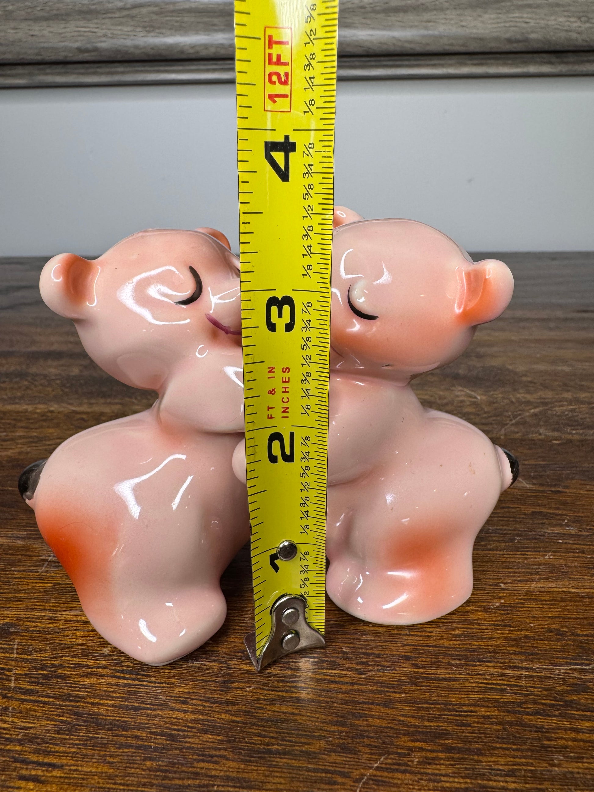 MCM 1950's Van Tellingen Hugging Bears Salt and Pepper Shakers