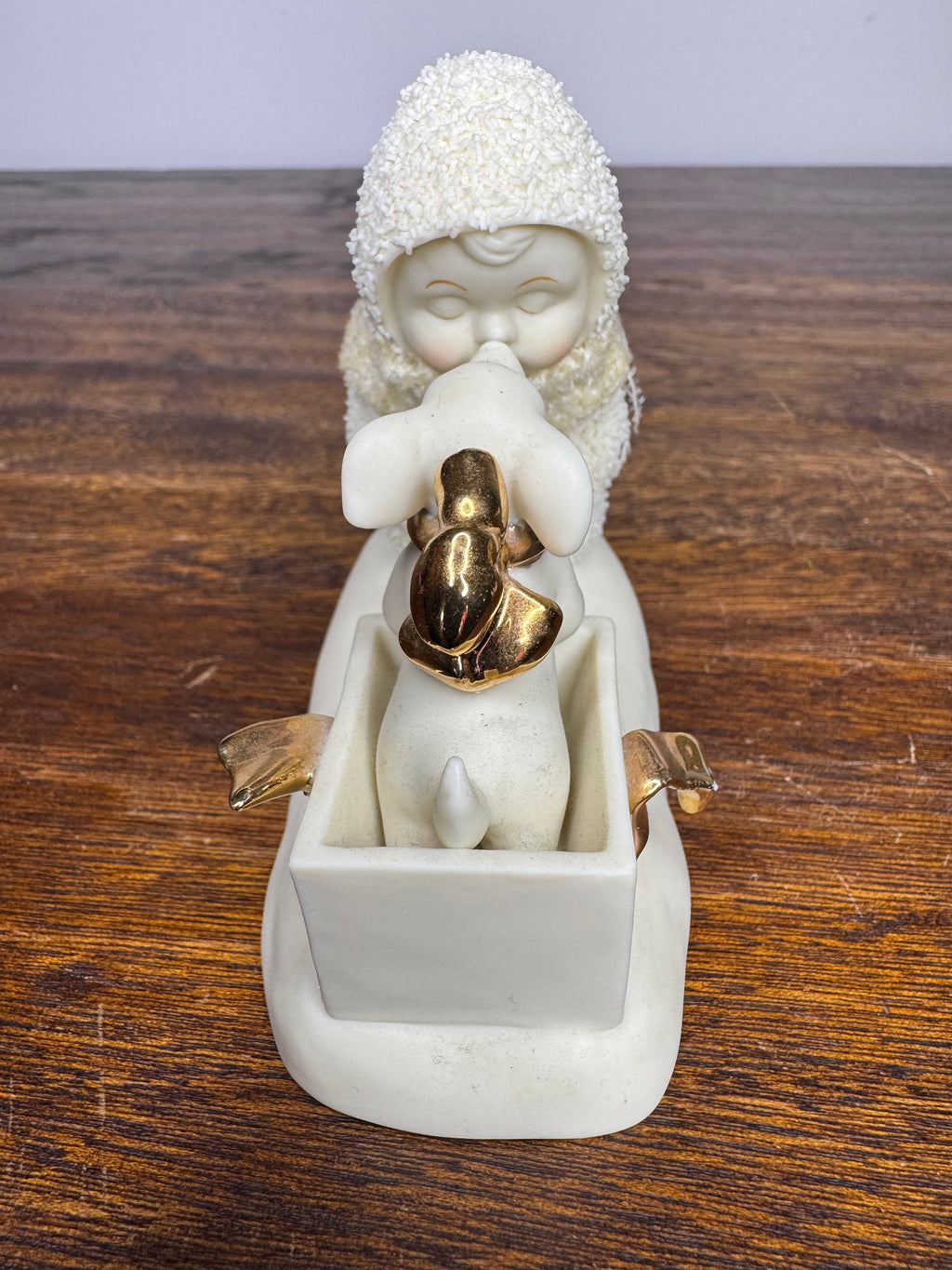 Retired 2004 Dept 56 "Puppy Kisses" Snowbabies Figurine