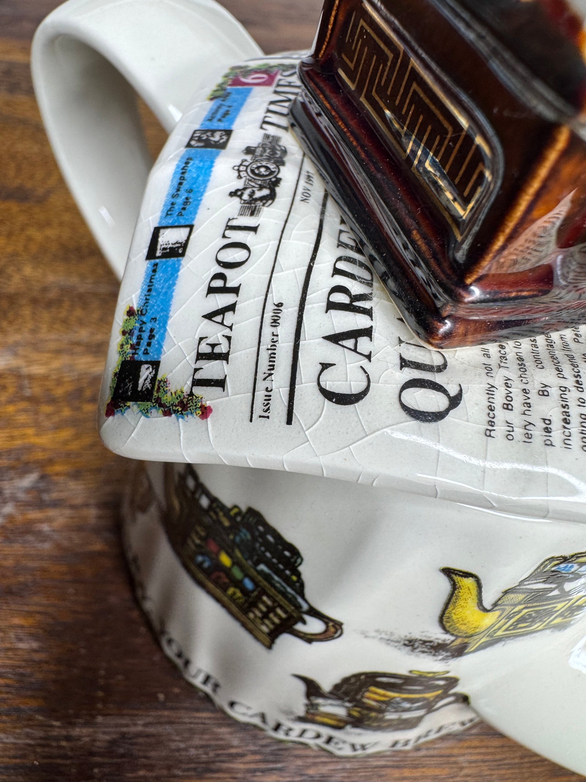 1997-1998 Paul Cardew Collectors Club Teapot
