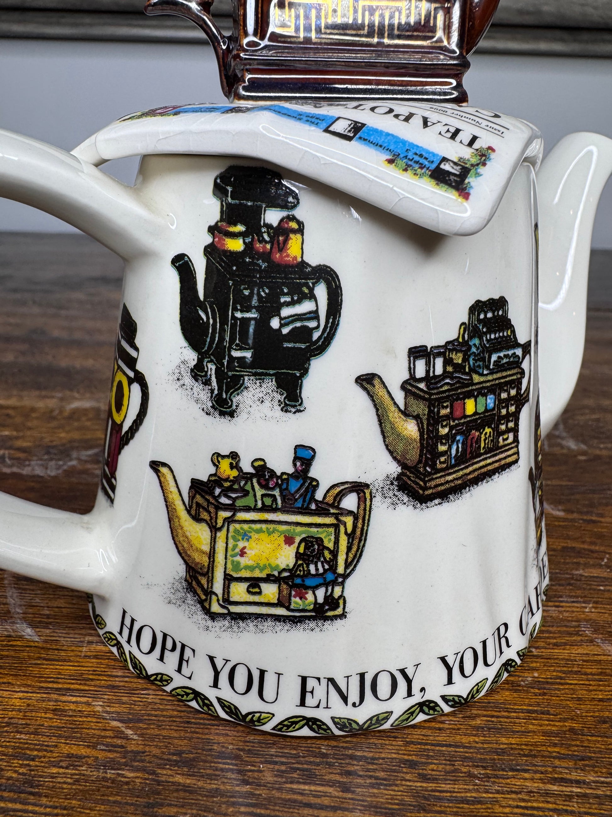 1997-1998 Paul Cardew Collectors Club Teapot