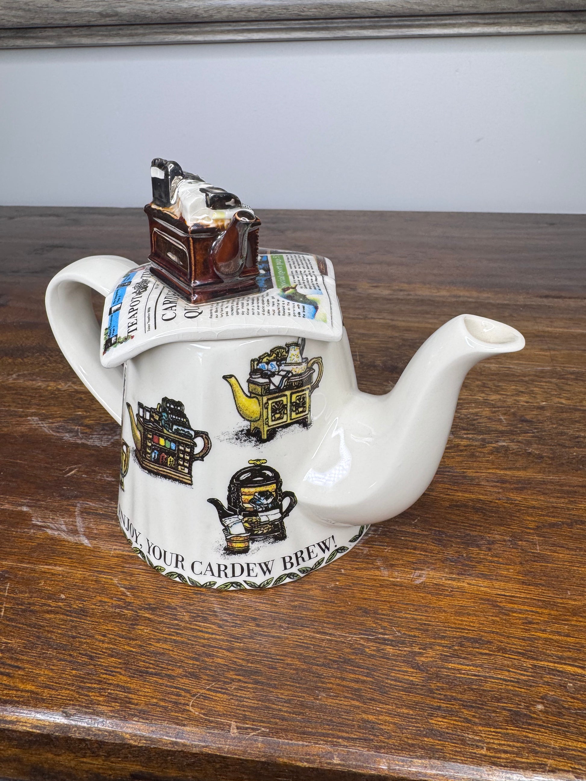 1997-1998 Paul Cardew Collectors Club Teapot