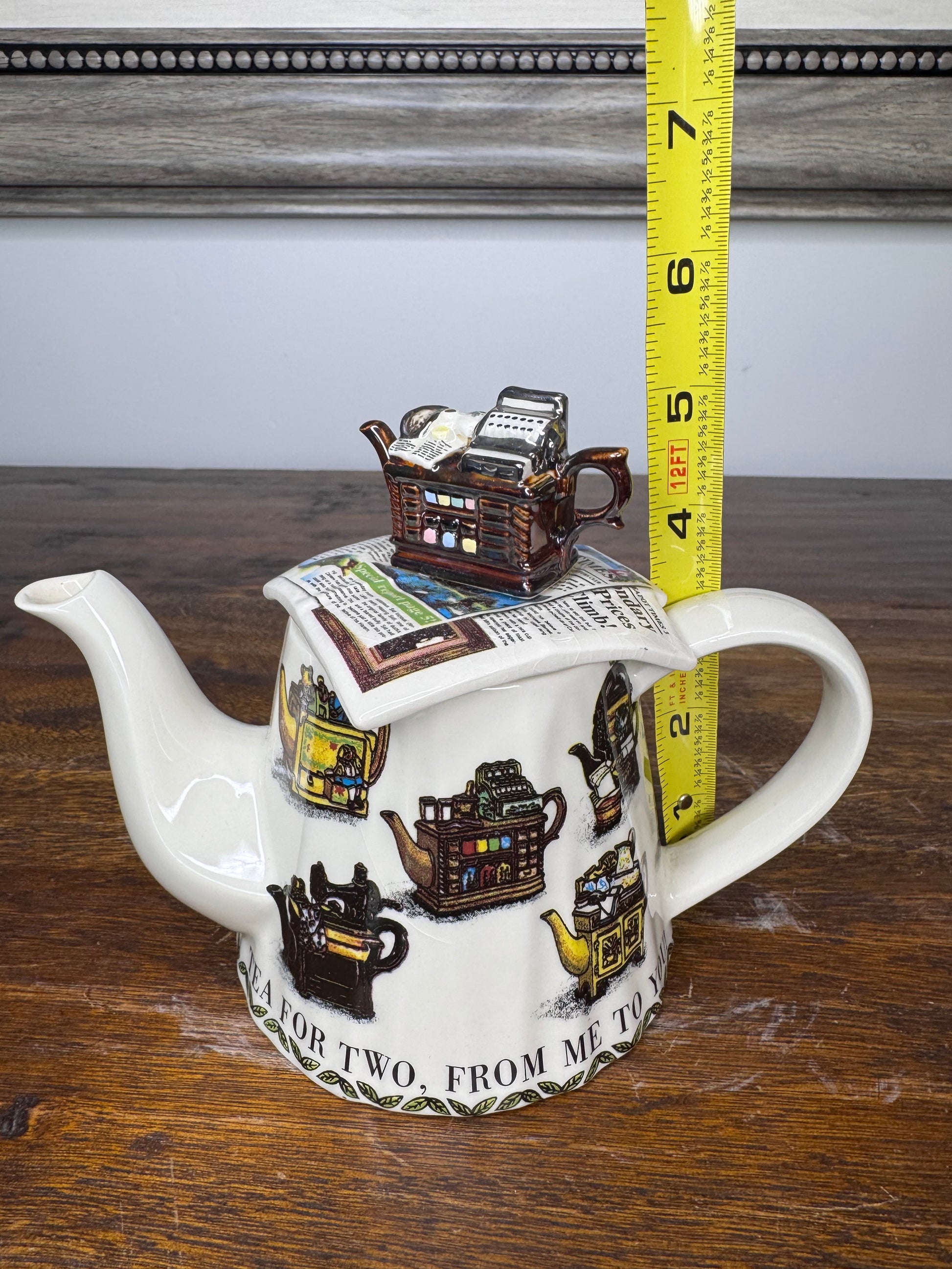 1997-1998 Paul Cardew Collectors Club Teapot