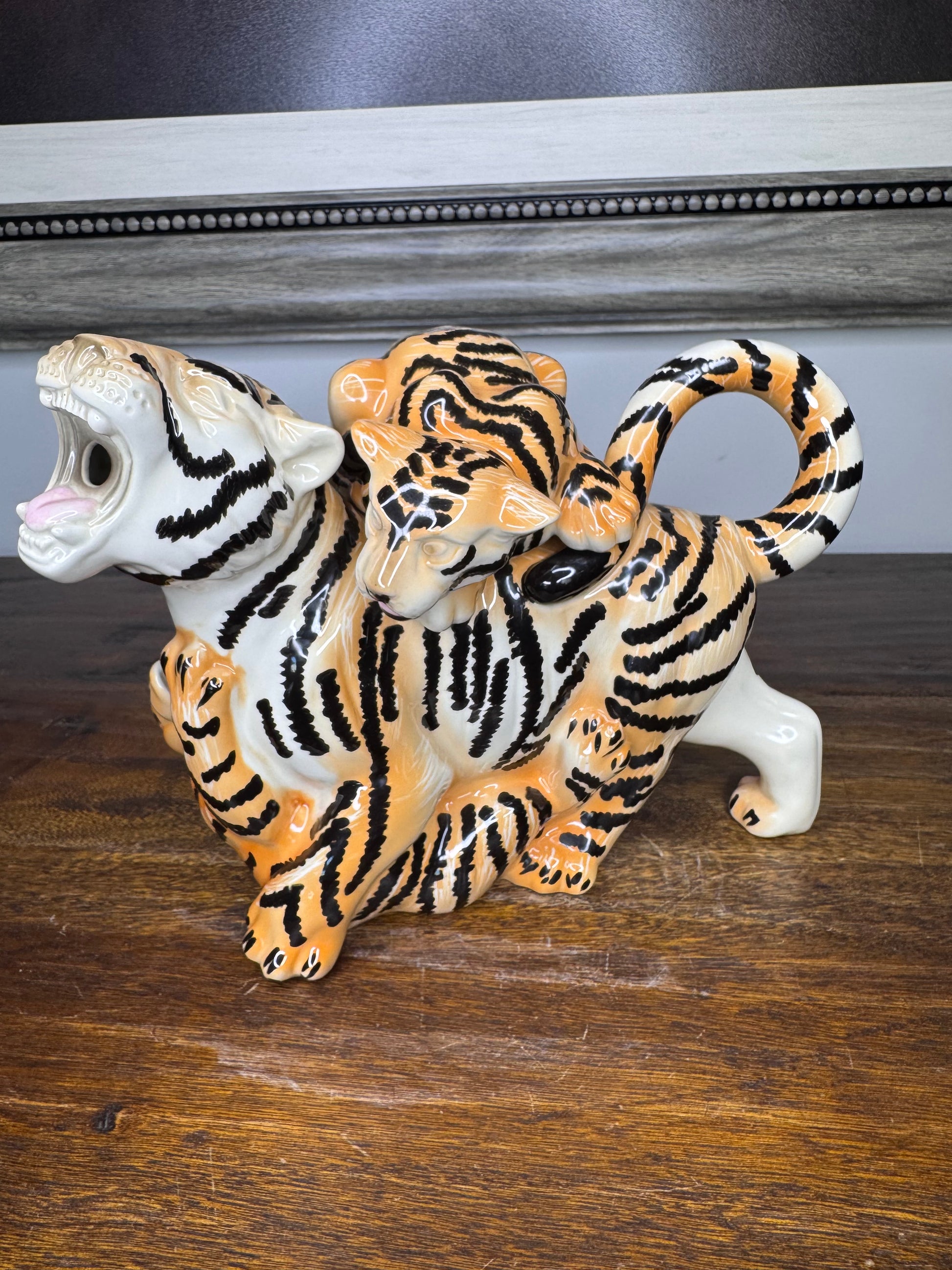 2005 Paul Cardew Designs Endangered Species Bengal Tiger Teapot