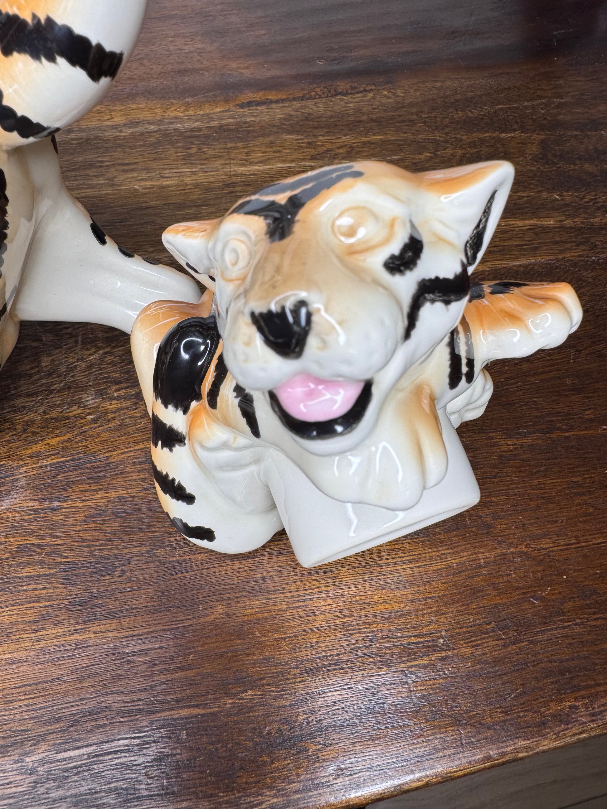 2005 Paul Cardew Designs Endangered Species Bengal Tiger Teapot