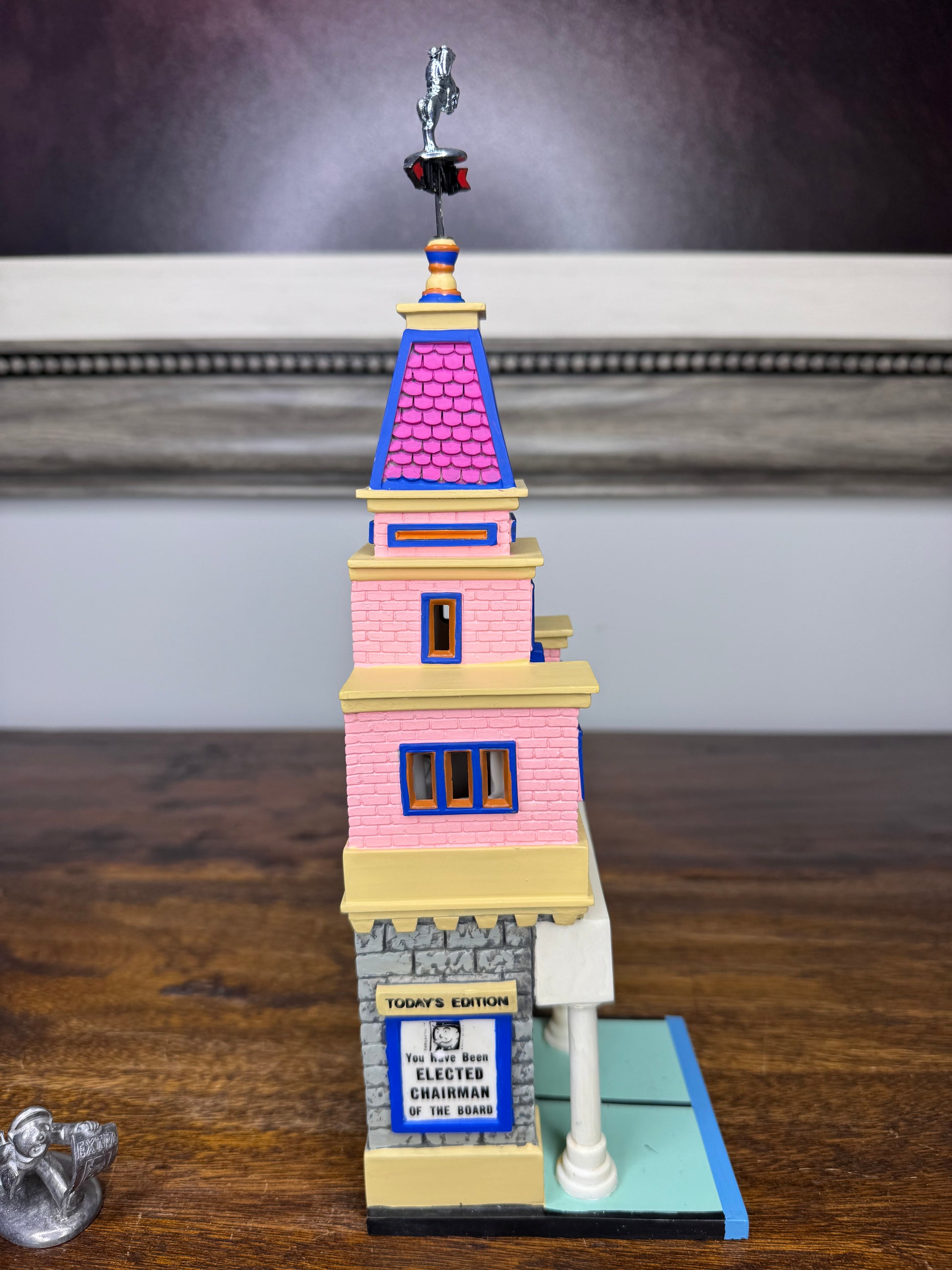 Dept 56 Newstand Daily Monopoly Village Light Up Building *READ FULL DESCRIPTION*