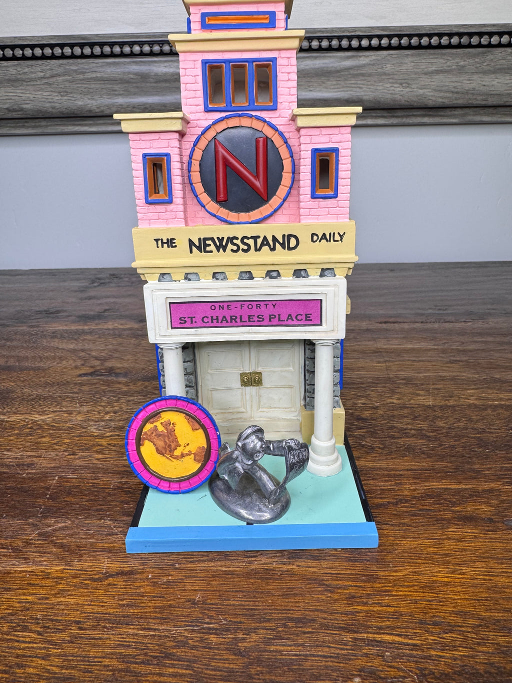 Dept 56 Newstand Daily Monopoly Village Light Up Building *READ FULL DESCRIPTION*