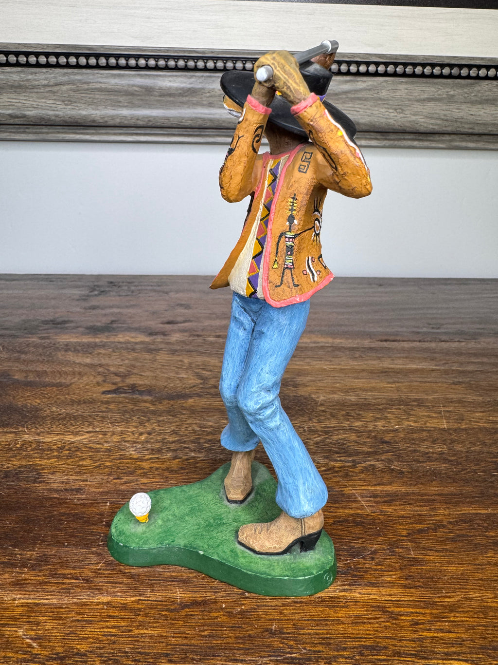 Robert Shields Golfer Coyote Figurine- Artist Signed