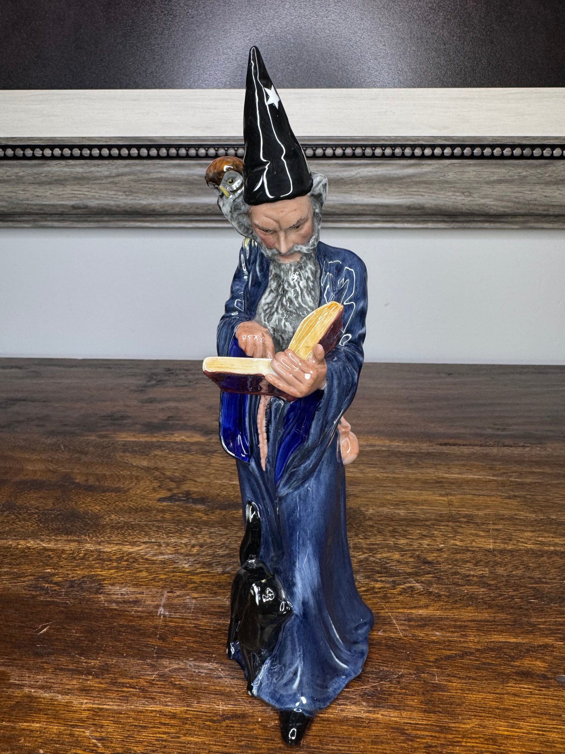 1970's Royal Doulton "The Wizard" Figurine MINT Condition.