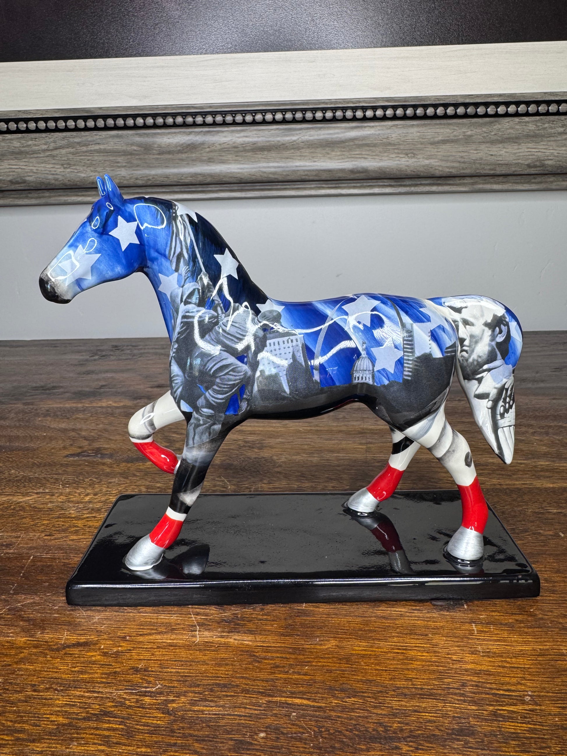 2008 Trail of Painted Ponies "For Spacious Skies" 1E w/ Box