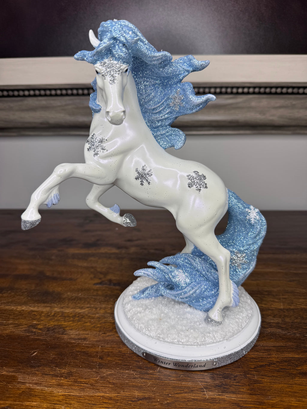 Stunning New Trail of Painted Ponies "Winter Wonderland" Figurine 1E Low Number w/ Box