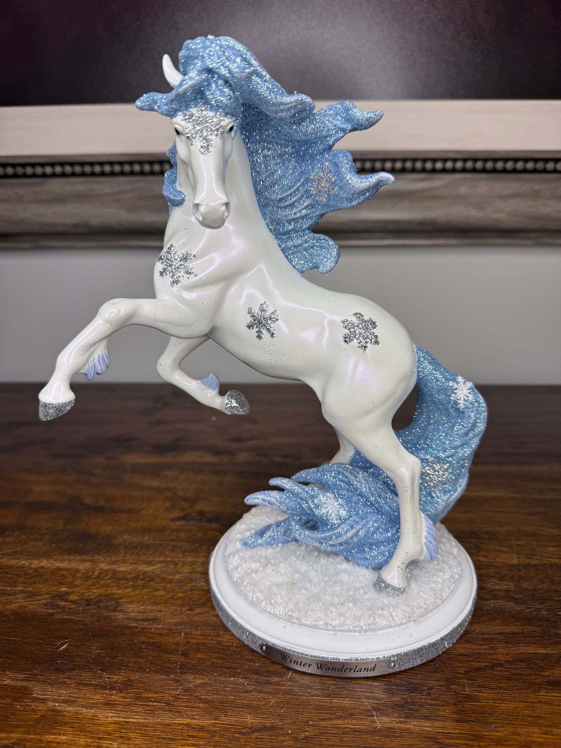 Stunning New Trail of Painted Ponies "Winter Wonderland" Figurine 1E Low Number w/ Box