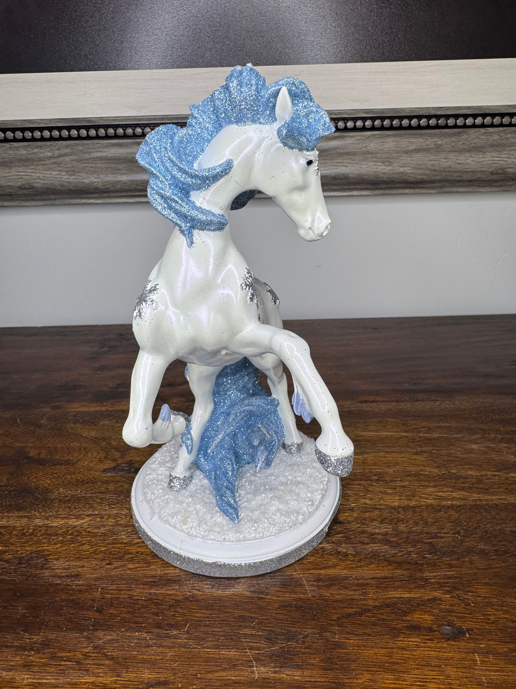 Stunning New Trail of Painted Ponies "Winter Wonderland" Figurine 1E Low Number w/ Box