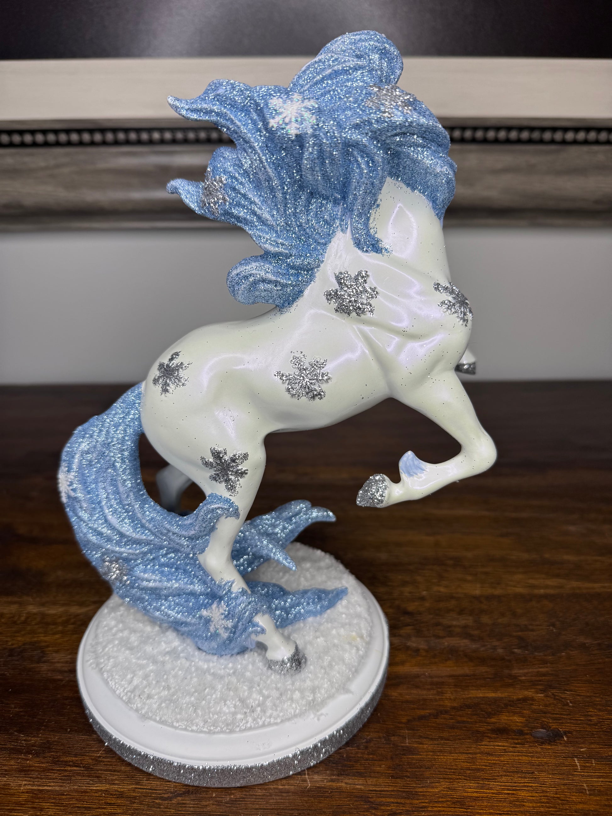 Stunning New Trail of Painted Ponies "Winter Wonderland" Figurine 1E Low Number w/ Box