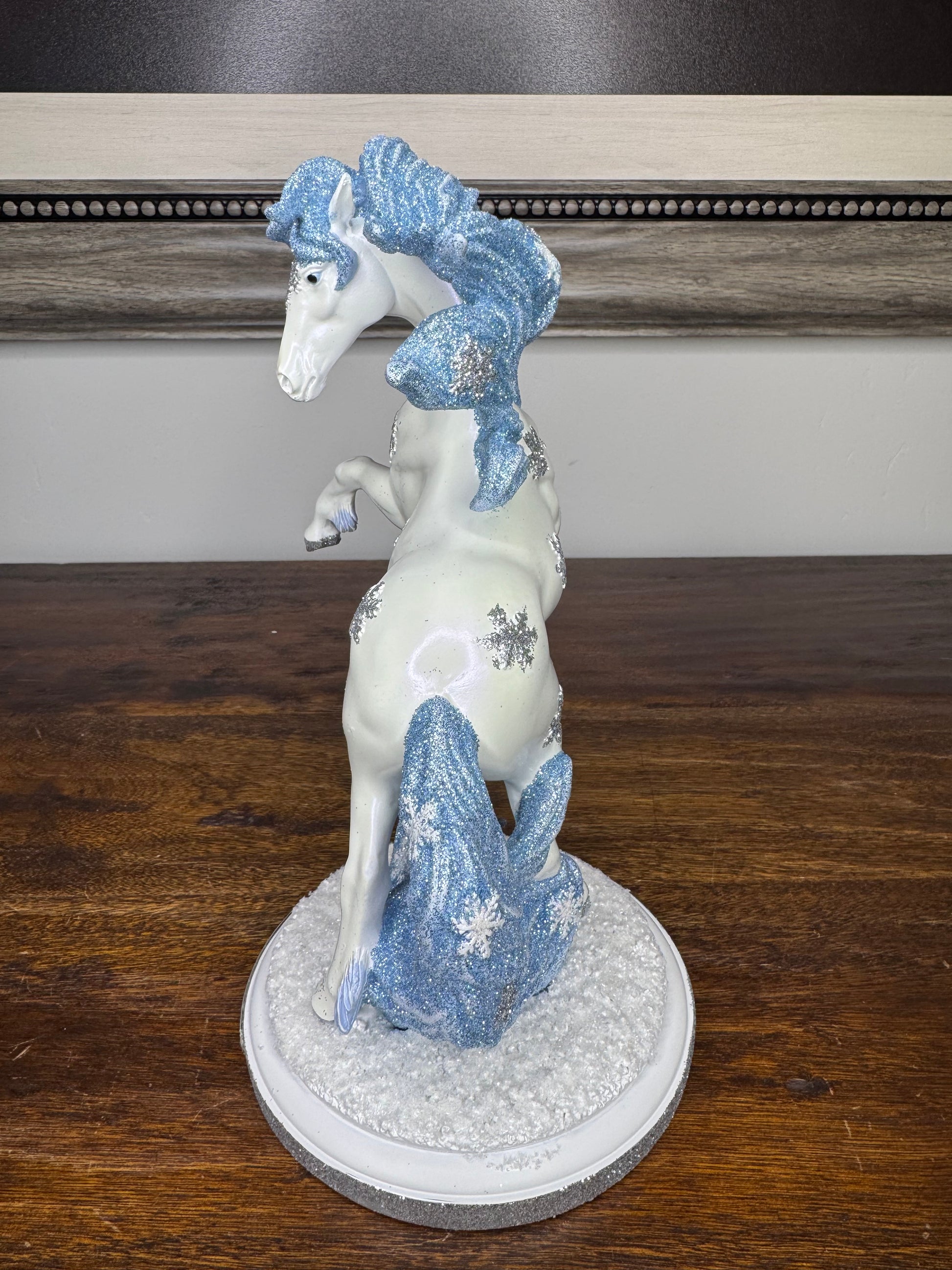Stunning New Trail of Painted Ponies "Winter Wonderland" Figurine 1E Low Number w/ Box