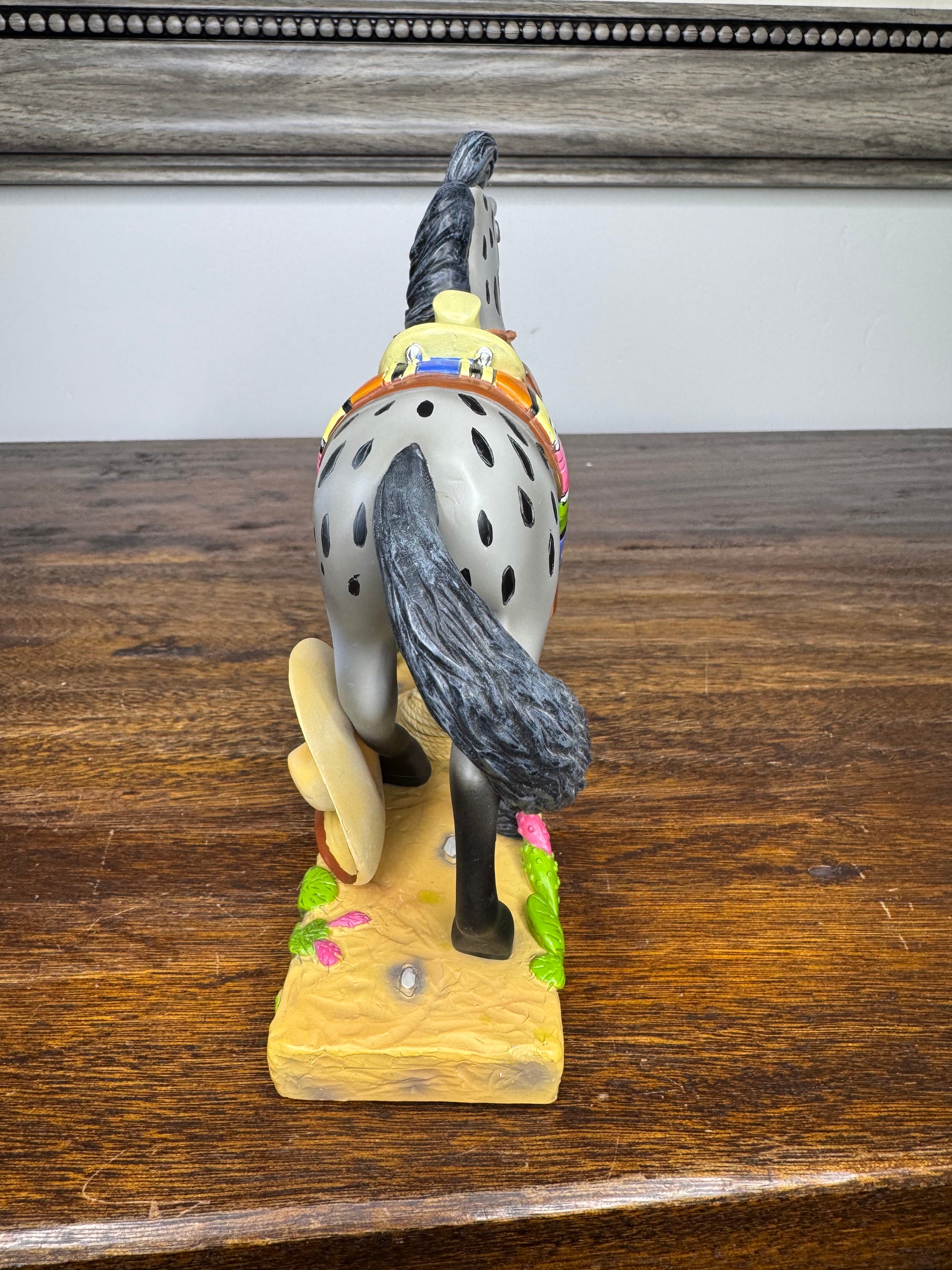 New 2021 Trail of Painted Ponies El Charro 1E with Box