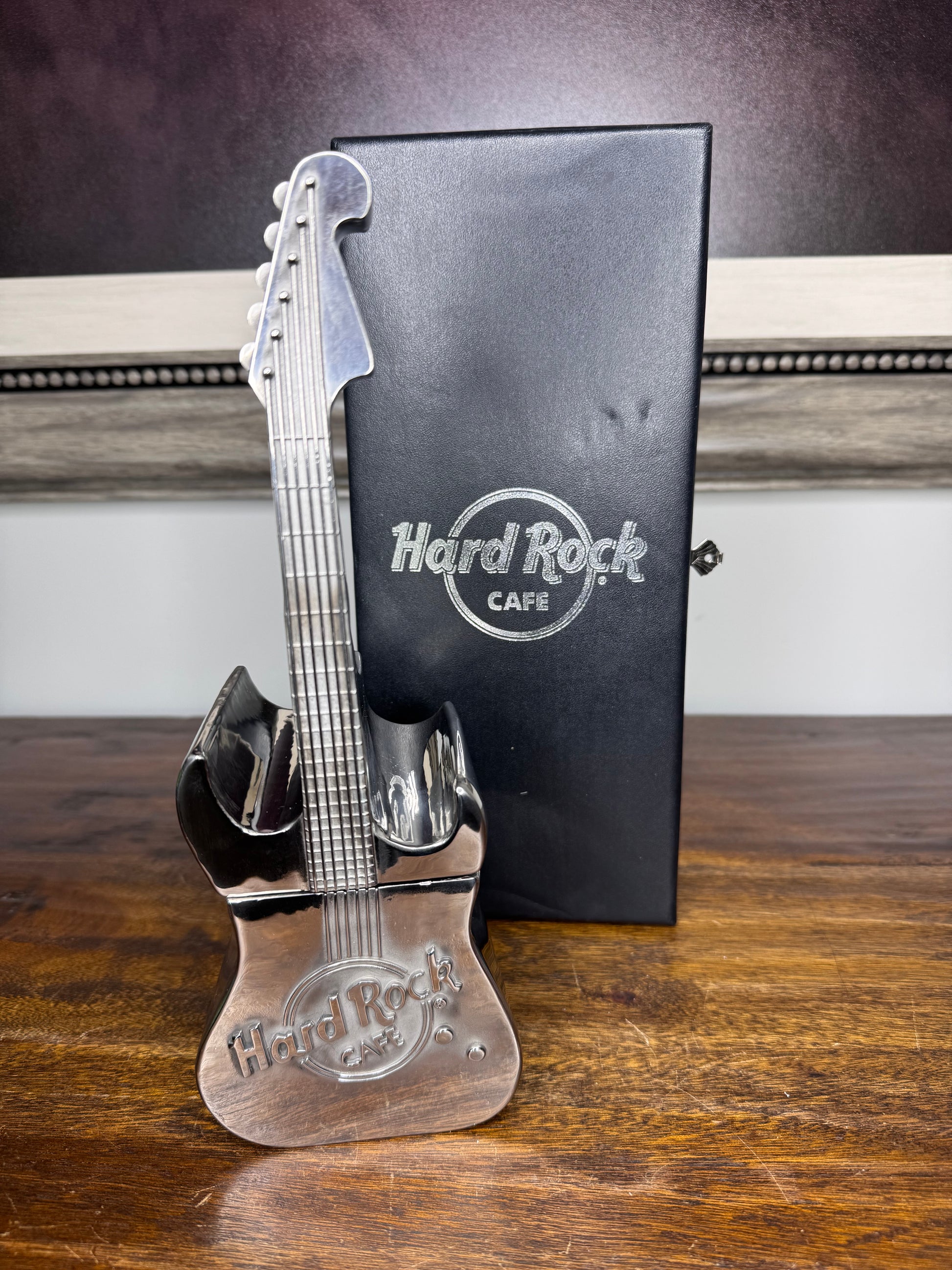 Limited Edition Hard Rock Cafe Martini Cocktail Shaker w/ Hard Shell Case