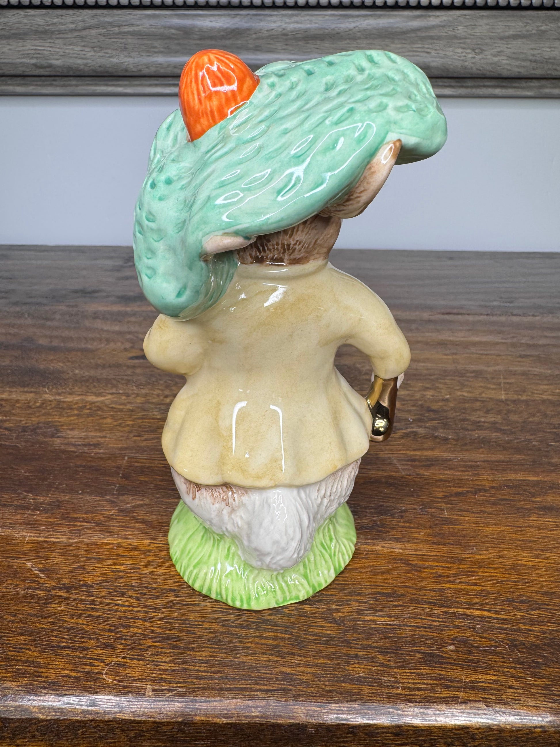 1997 Beswick Limited Edition 1701/1947  Gold Benjamin Bunny Figurine with Original Box