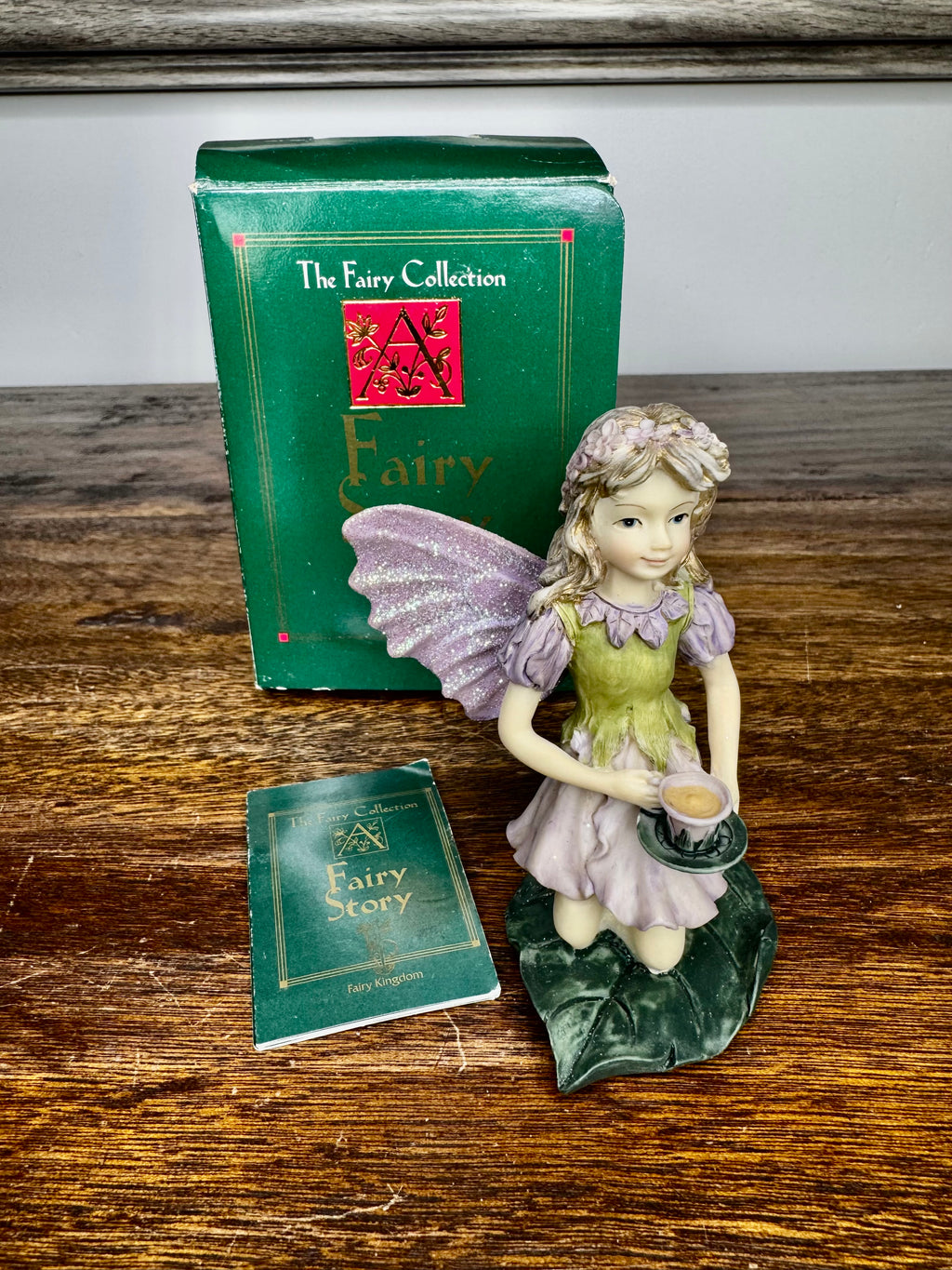 Dezine Fairy Collection Tea Party Fairy with Box