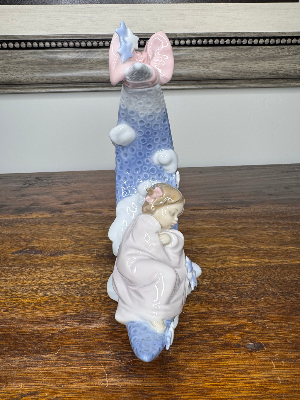 1998 Lladro Heavens Lullaby Girl Asleep on the Moon Figurine w/ Box