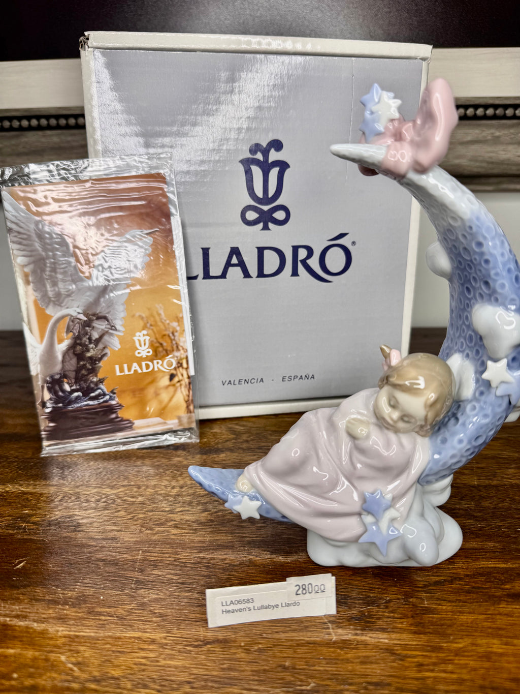 1998 Lladro Heavens Lullaby Girl Asleep on the Moon Figurine w/ Box